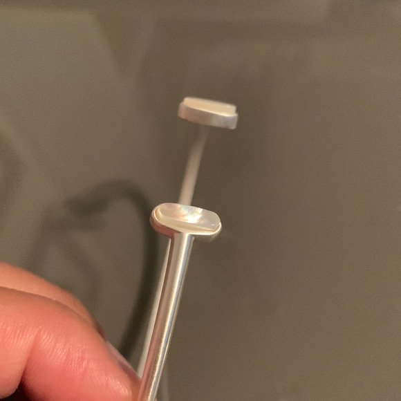 Kendra Scott Mavis Bright Silver Cuff Bracelet - Picture 8 of 9